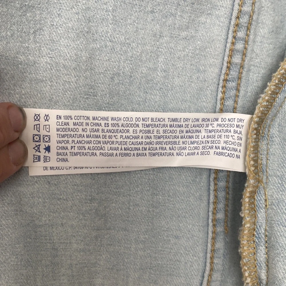 REDUCED! Girls Jean jacket - Picture 4 of 5